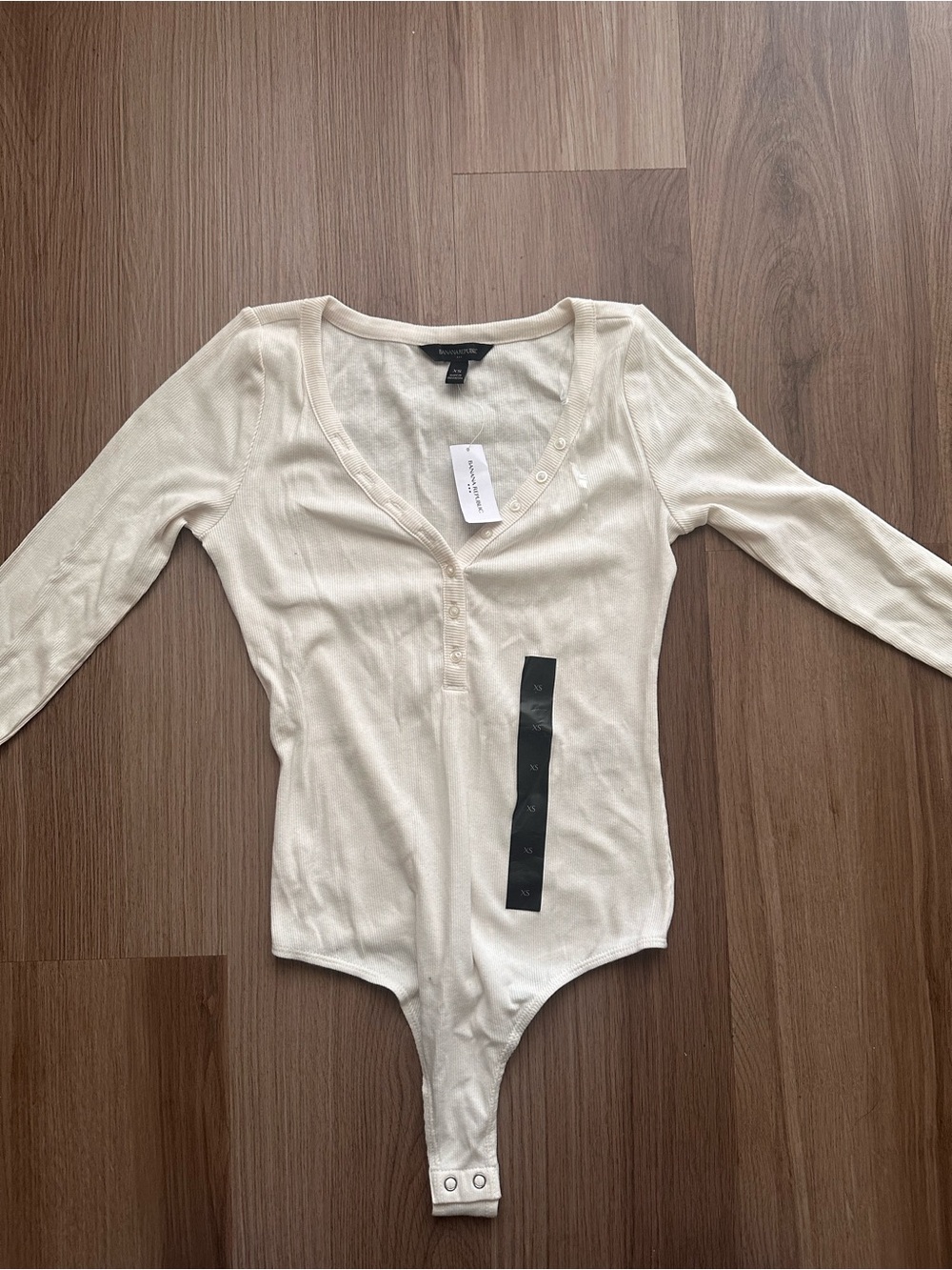 Banana Republic Factory Cream Ribbed Henley Snap-Front Bodysuit